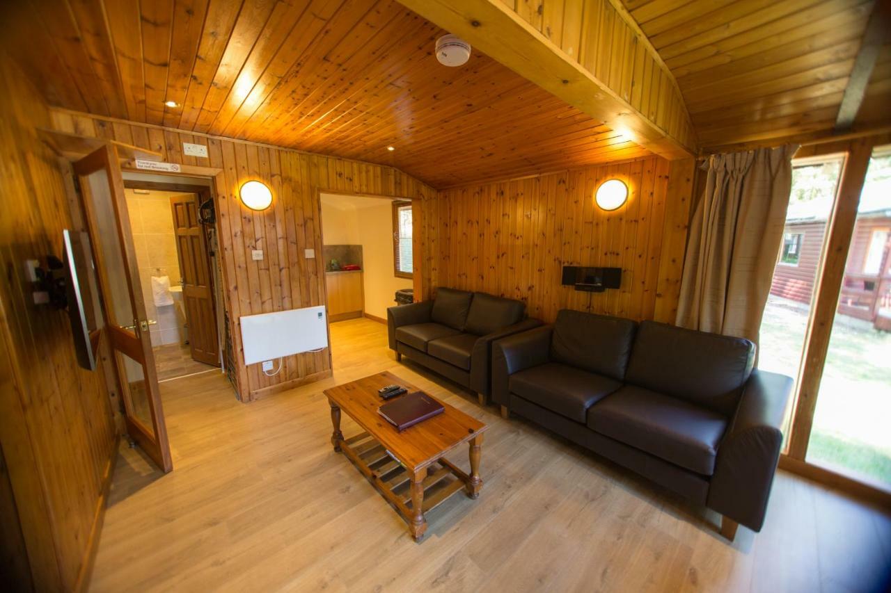 Invercauld Lodges Ballater Exterior foto
